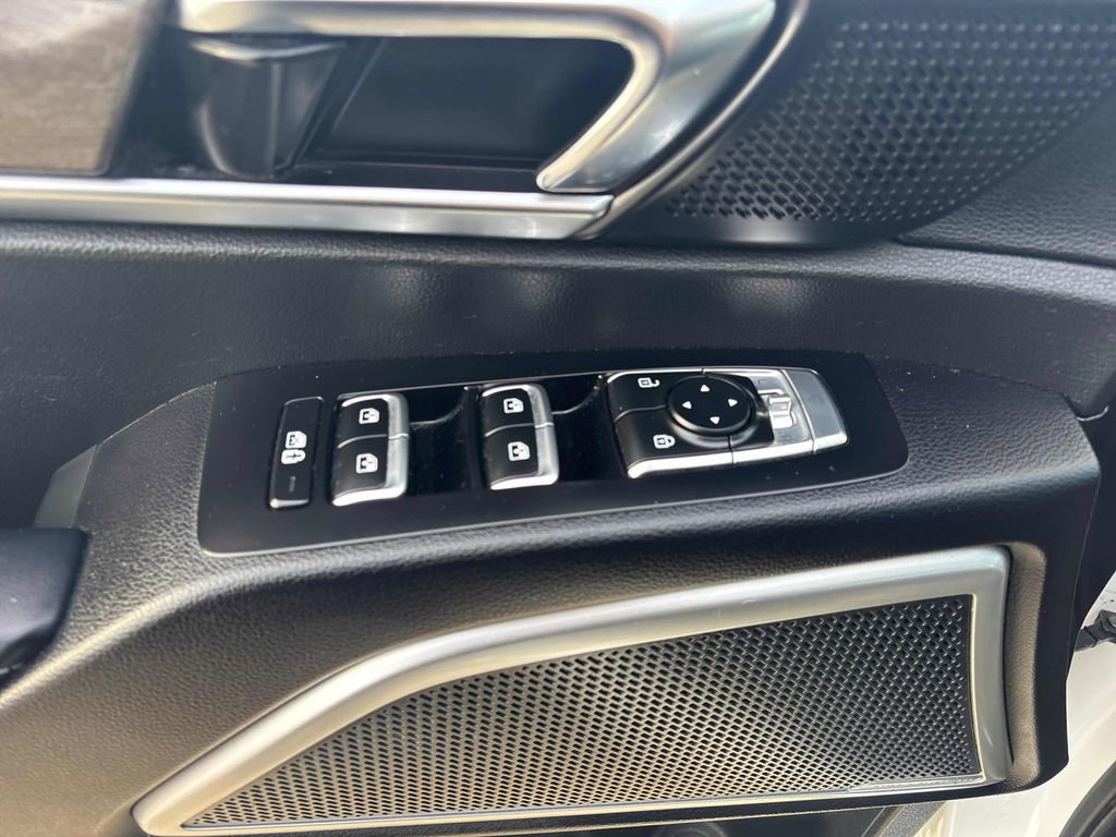 Used 2020 Kia Telluride EX w/ EX Premium Package image 11