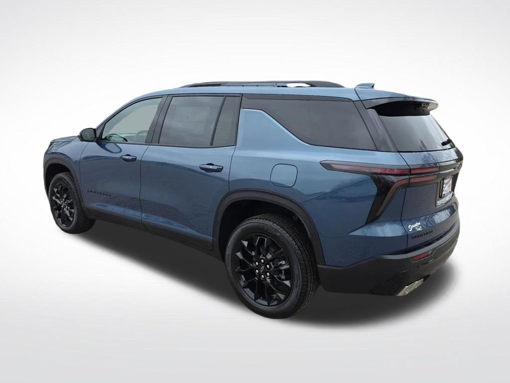 New 2026 Chevrolet Traverse LT w/ Midnight/Sport Edition FWD image 8