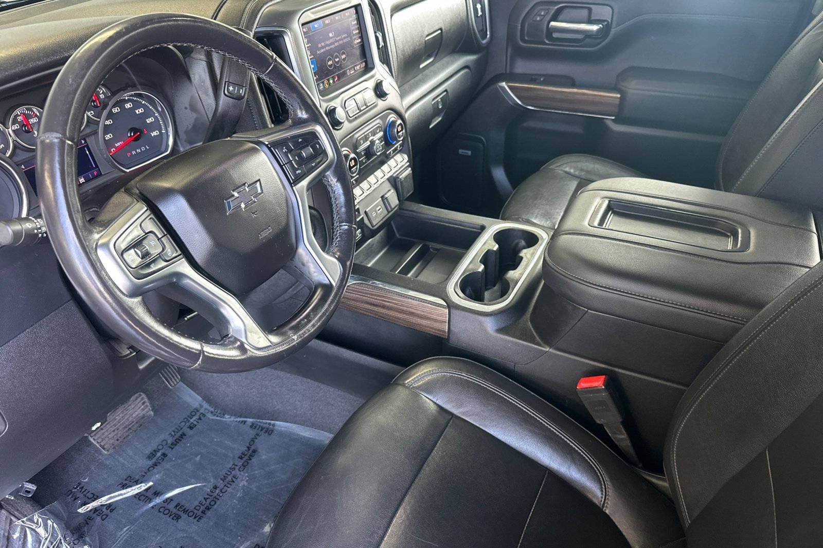 Used 2020 Chevrolet Silverado 1500 LT Trail Boss AWD/4WD image 9