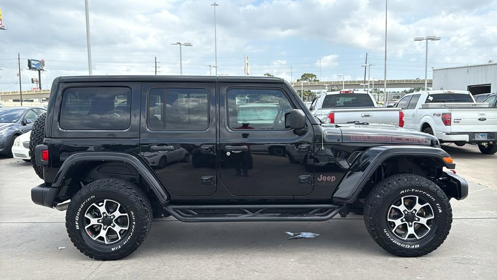 Used 2022 Jeep Wrangler Unlimited Rubicon w/ Cold Weather Group AWD/4WD image 6