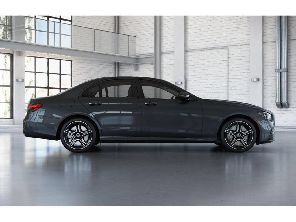 Used 2023 Mercedes-Benz E 450 4MATIC Sedan image 17