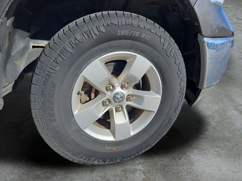 Used 2021 RAM 1500 Tradesman w/ Chrome Appearance Group image 30