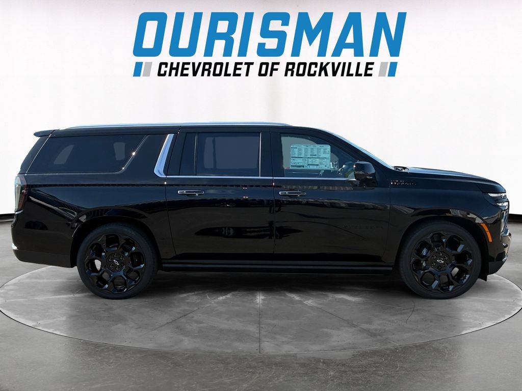 New 2026 Chevrolet Suburban High Country AWD/4WD image 7
