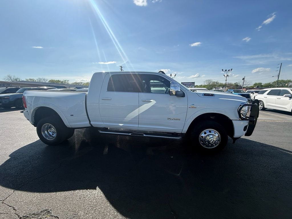 Used 2023 RAM 3500 Limited image 2