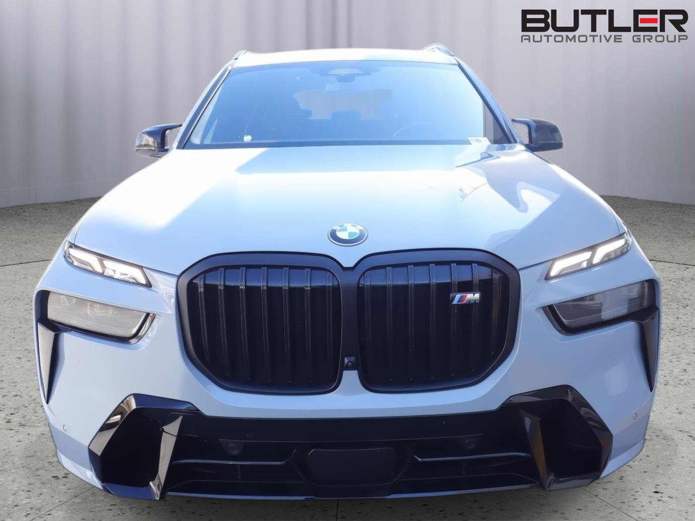 Used 2025 BMW X7 M60i image 2