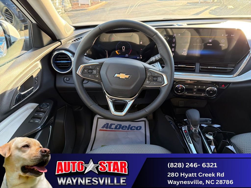 New 2025 Chevrolet Trax LT w/ LT Convenience Package image 15