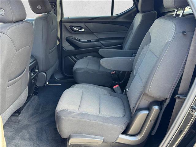 Used 2023 Chevrolet Traverse LT AWD/4WD image 22