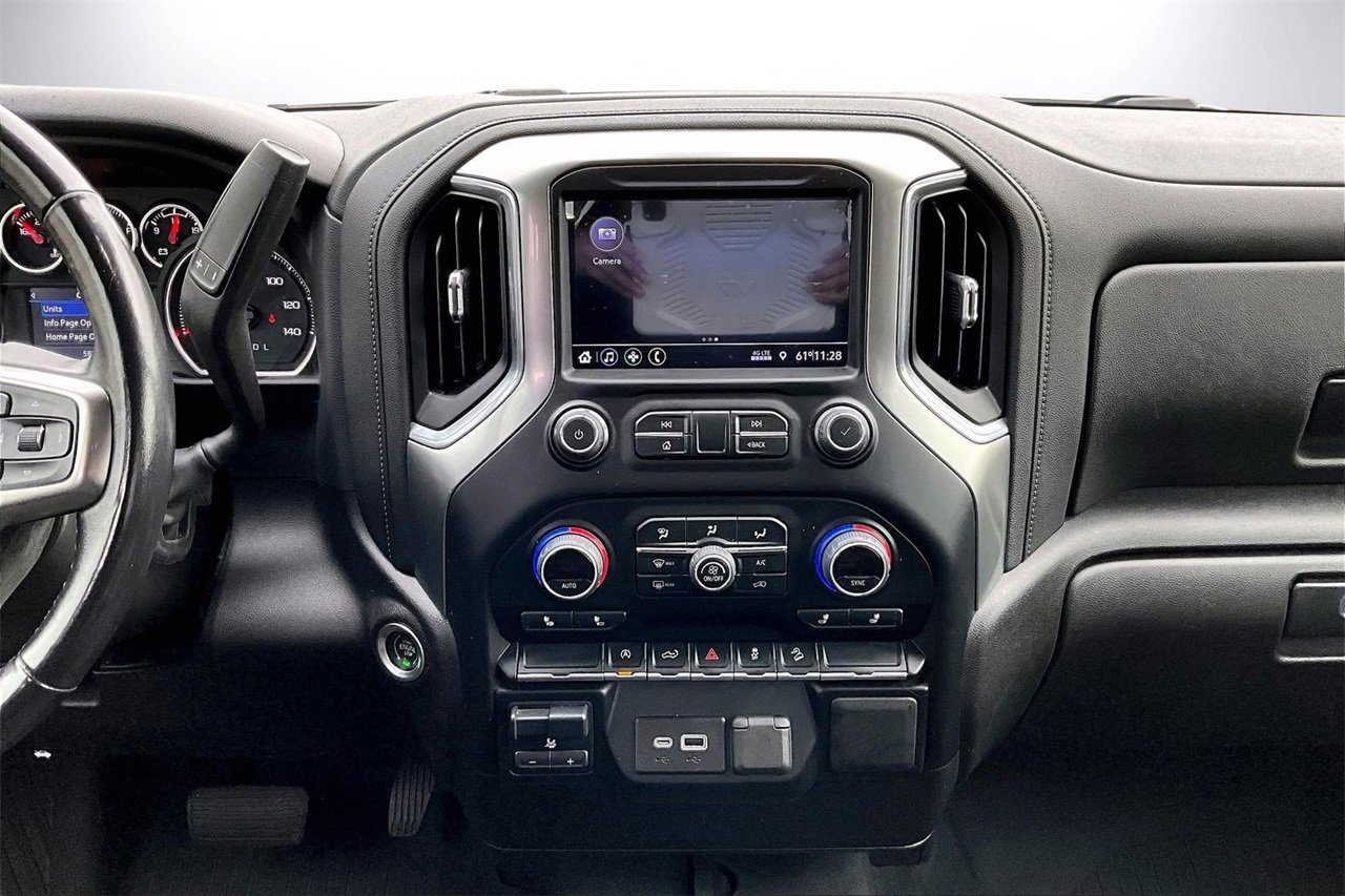 Used 2021 Chevrolet Silverado 1500 RST image 11