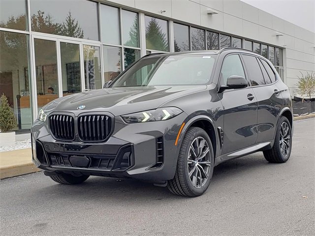New 2026 BMW X5 xDrive40i w/ M Sport Package