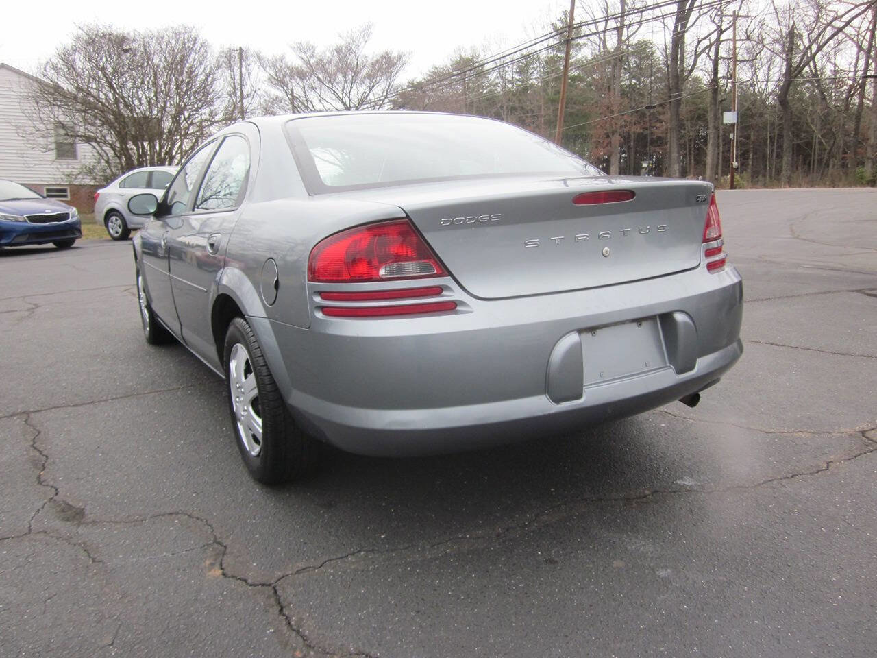 Used 2006 Dodge Stratus SXT image 31