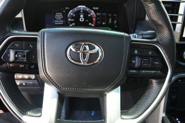 Used 2022 Toyota Tundra Platinum w/ Advanced Package AWD/4WD image 31