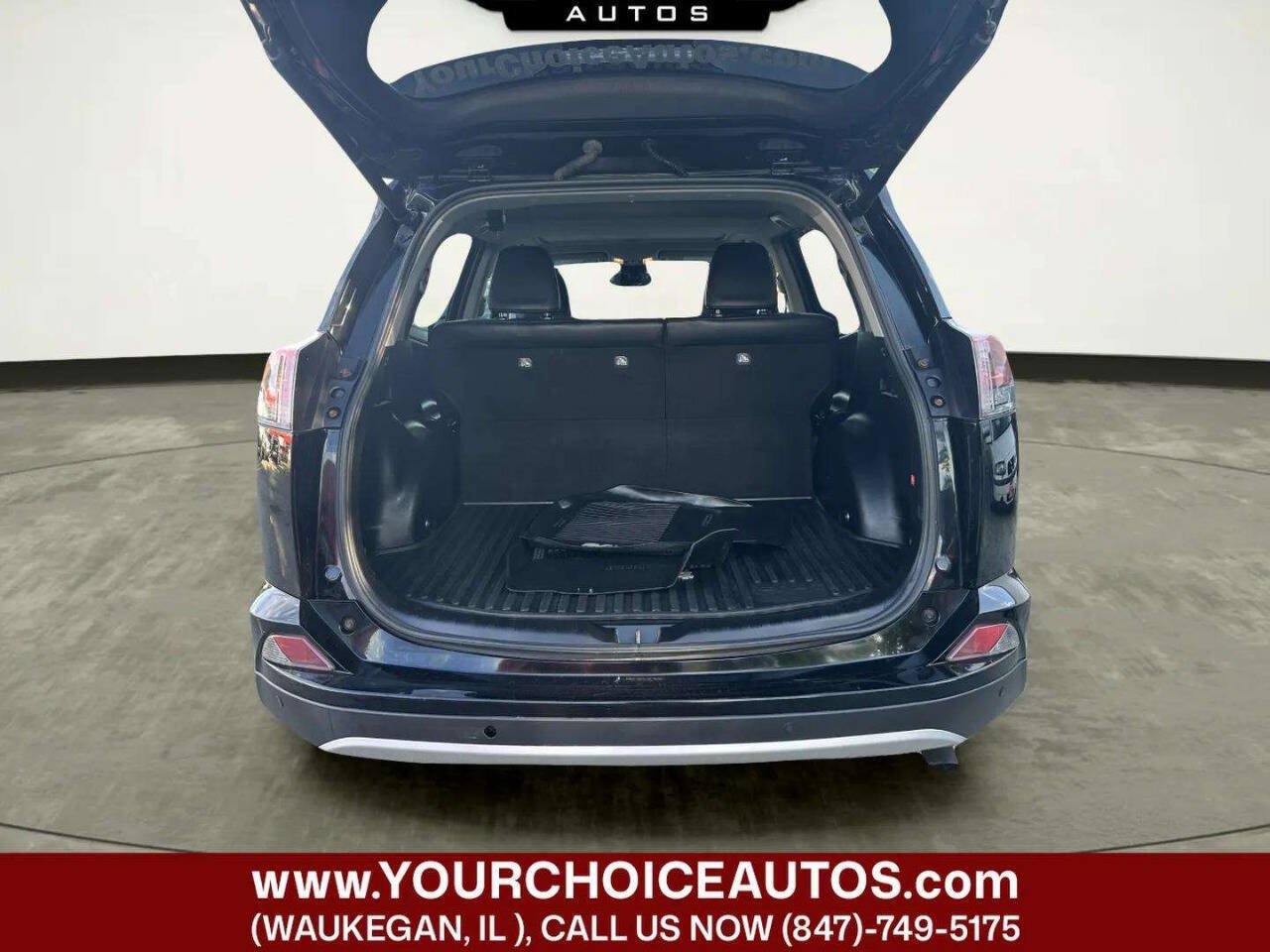 Used 2016 Toyota RAV4 Limited AWD/4WD image 13