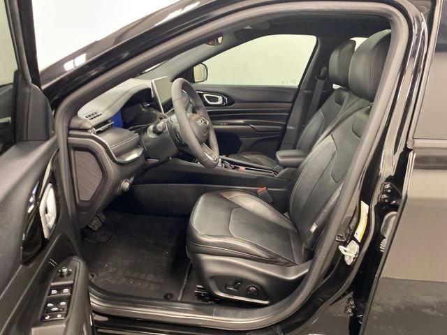 Used 2023 Jeep Compass High Altitude image 9