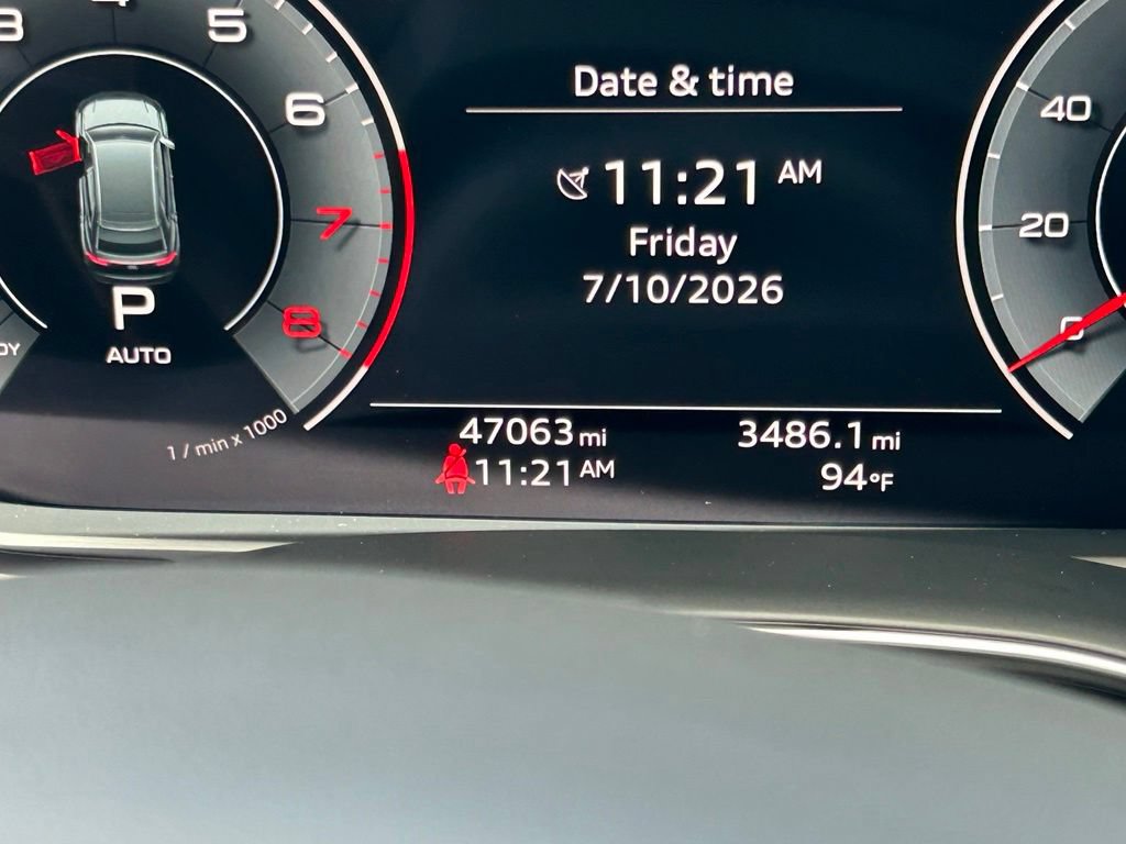 Used 2023 Audi Q8 Premium w/ Convenience Package AWD/4WD image 29