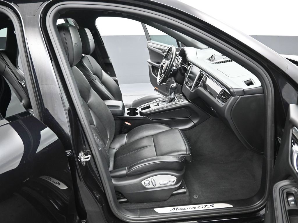 Used 2018 Porsche Macan GTS image 43