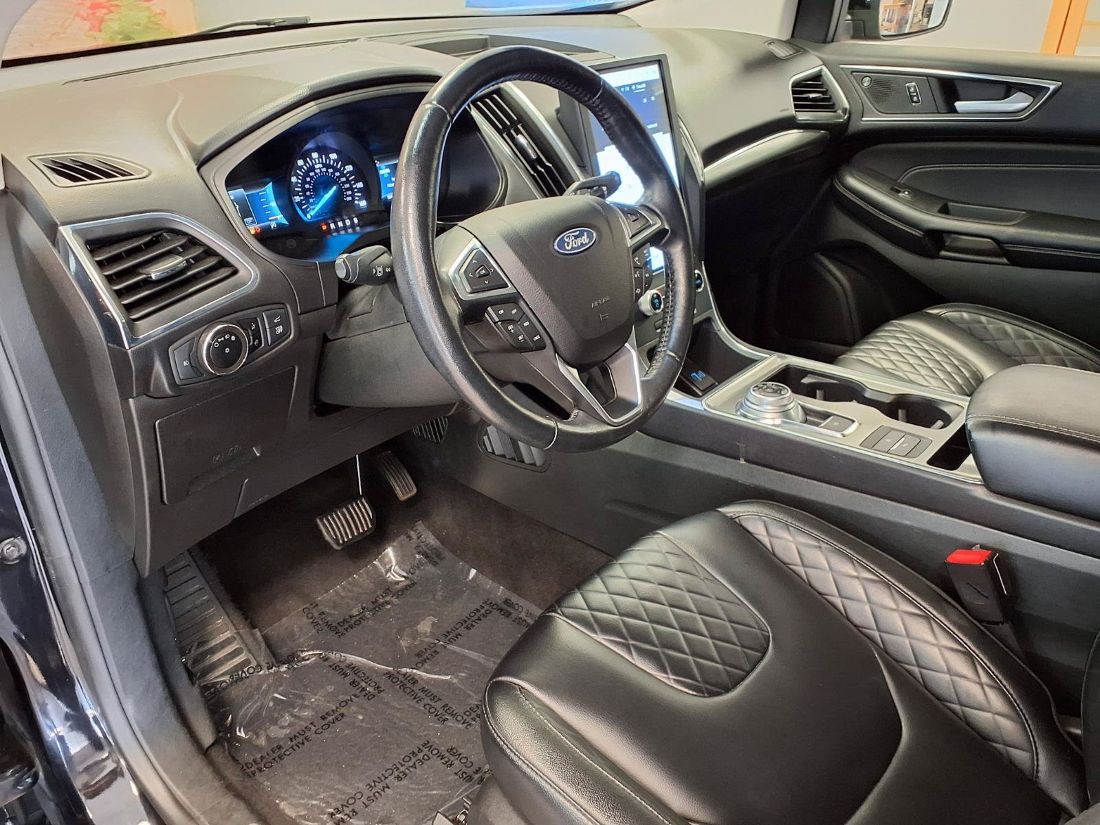 Used 2023 Ford Edge Titanium AWD/4WD image 20