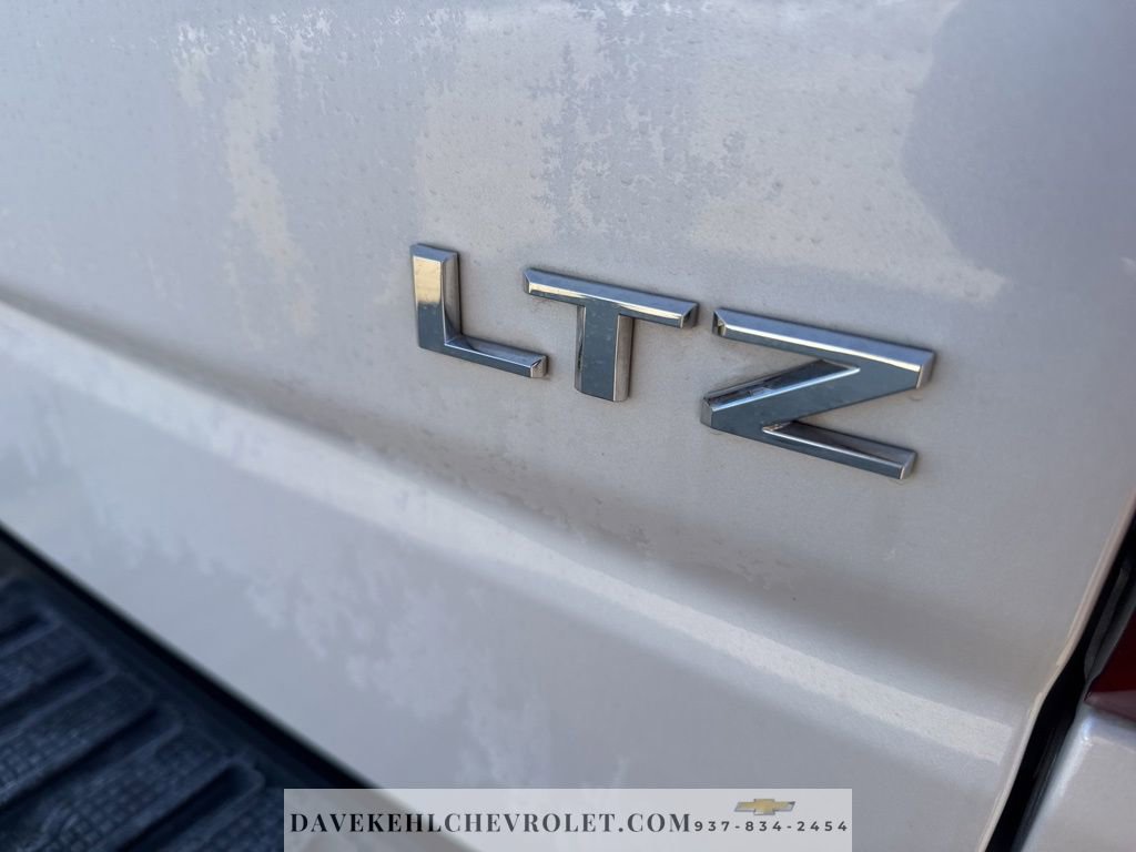 Used 2022 Chevrolet Silverado 1500 LTZ AWD/4WD image 32