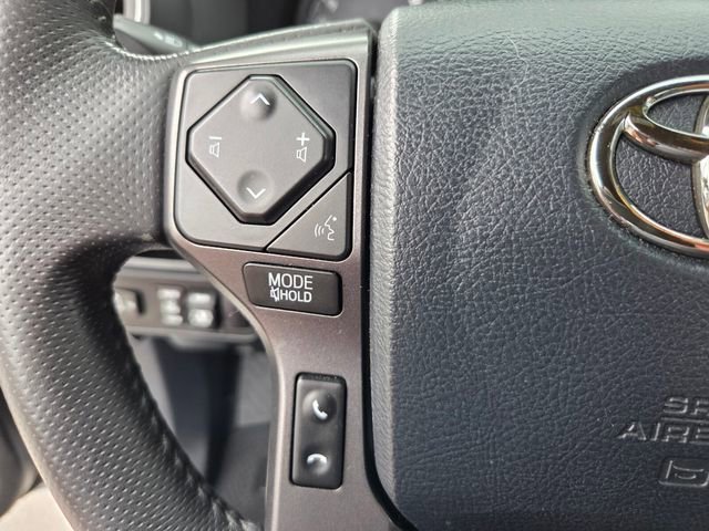 Used 2017 Toyota Tacoma TRD Sport w/ Tow Package image 17