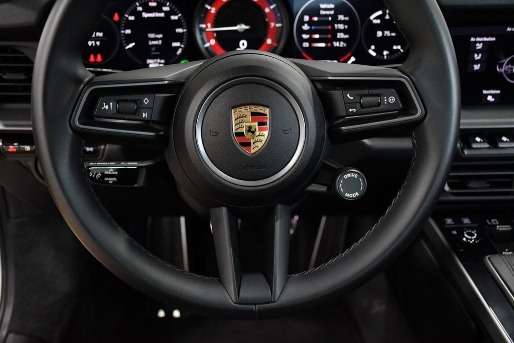 Used 2021 Porsche 911 Carrera S RWD image 40