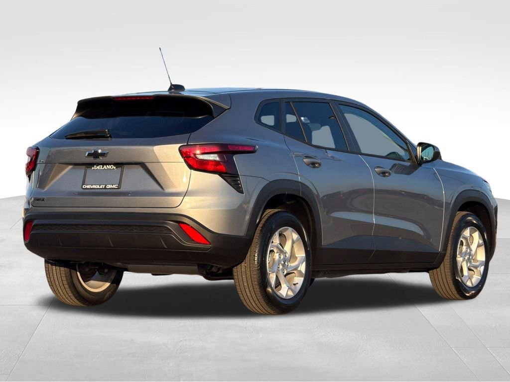 New 2026 Chevrolet Trax LS w/ LS Convenience Package image 5
