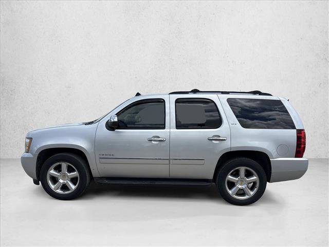 Used 2011 Chevrolet Tahoe LTZ RWD image 2