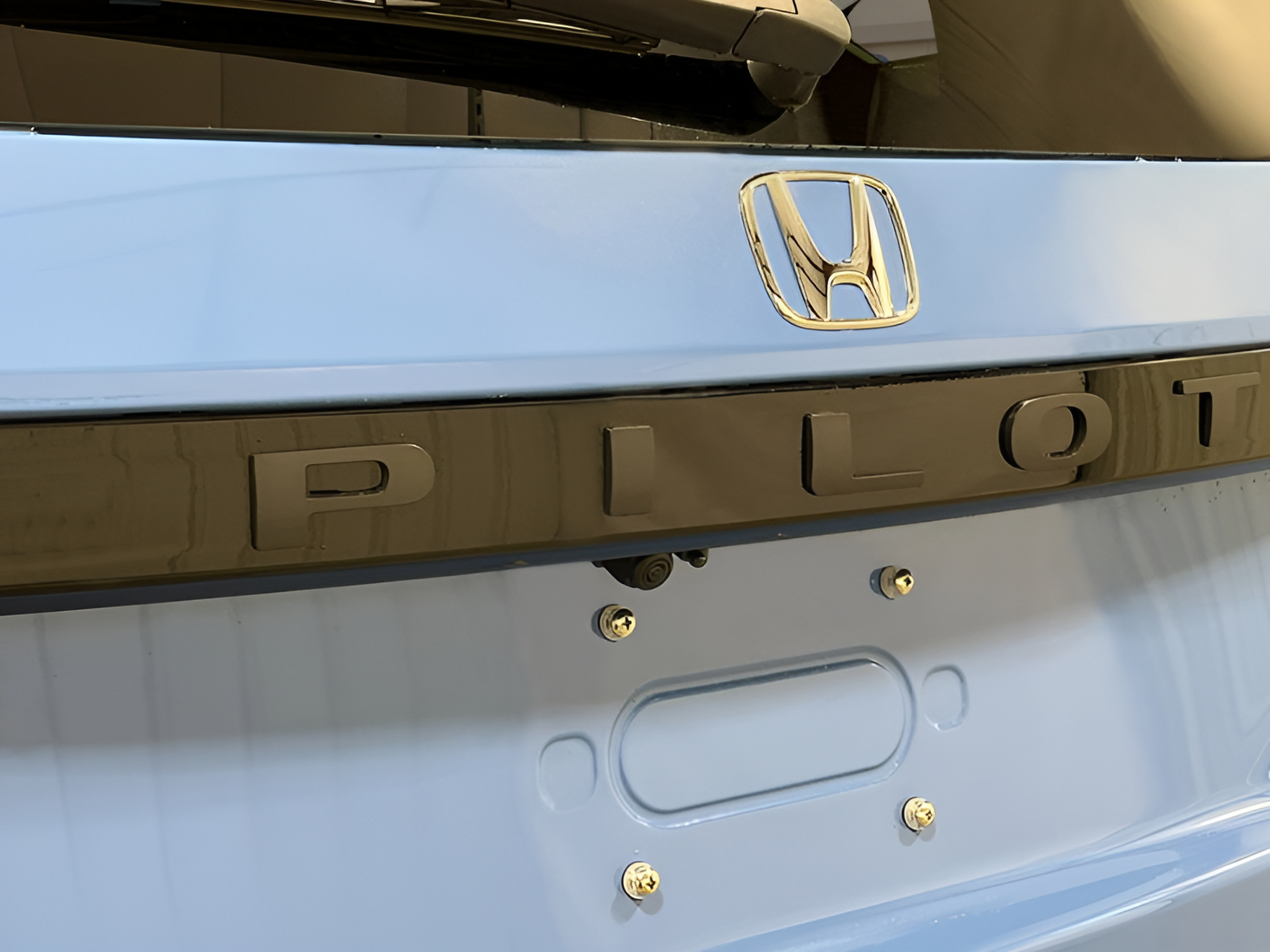Used 2025 Honda Pilot TrailSport image 12
