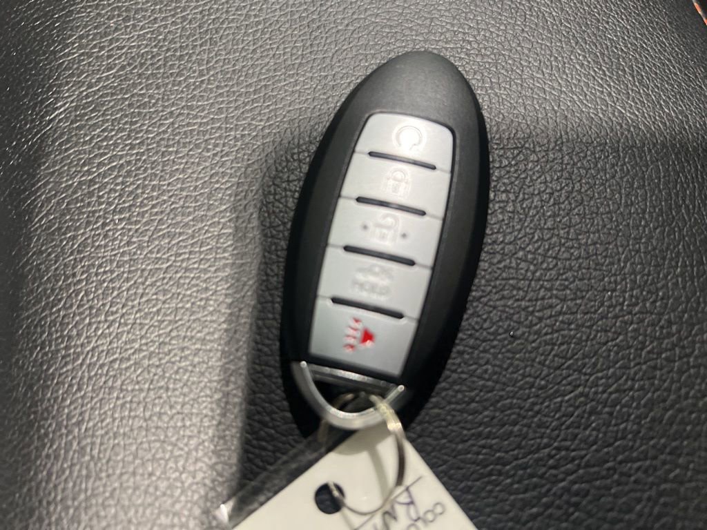 Certified 2024 Nissan Titan PRO-4X w/ Pro-4x Convenience Package image 26