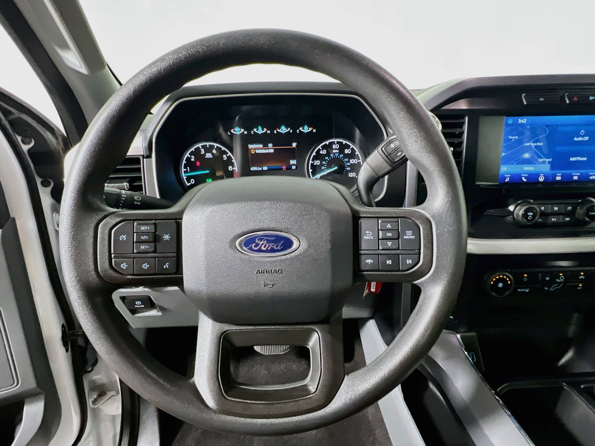 Used 2023 Ford F150 XLT AWD/4WD image 17