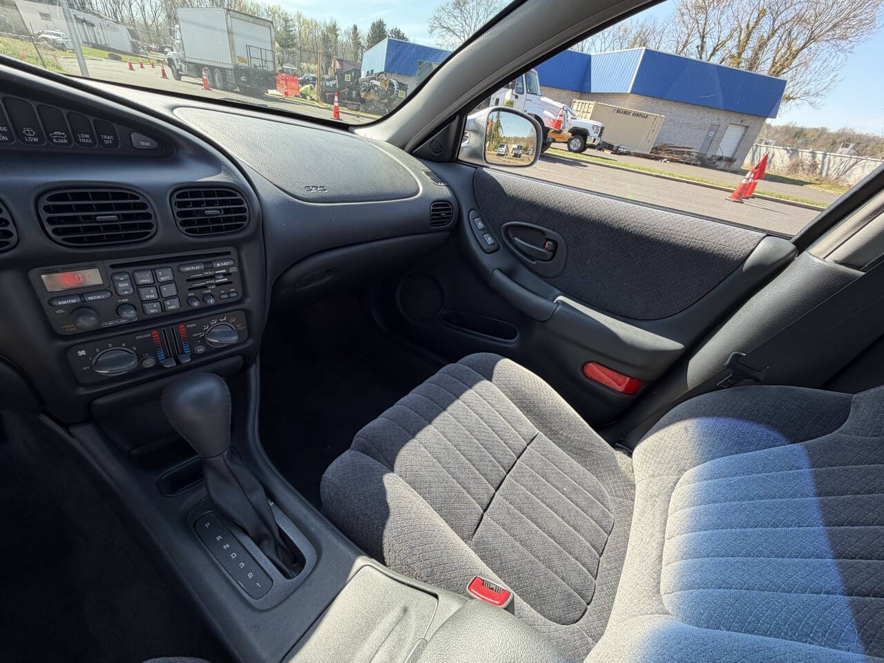 Used 2002 Pontiac Grand Prix GT FWD image 34