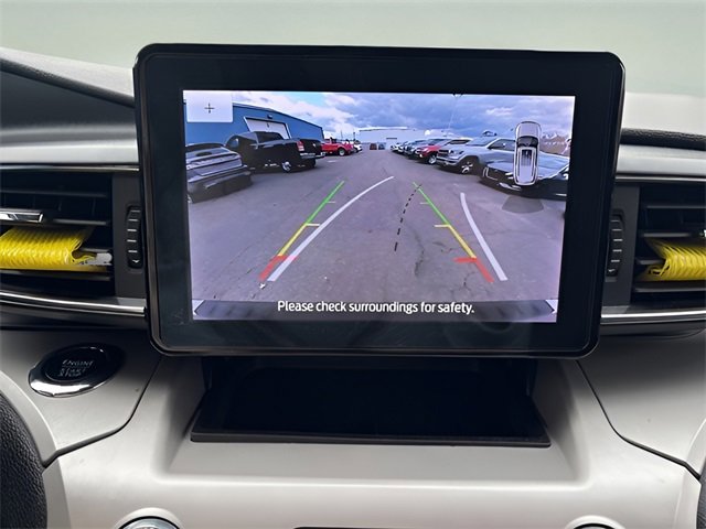 Used 2023 Ford Explorer XLT image 14