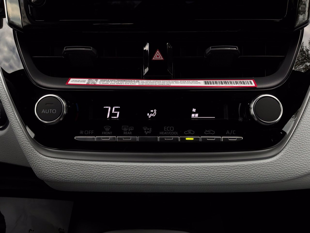 New 2027 Toyota Corolla SE FWD image 27