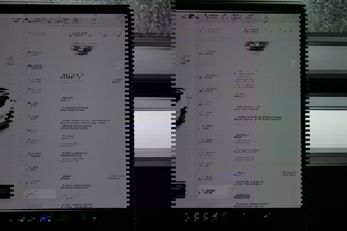 Used 2020 Tesla Model Y Long Range image 20