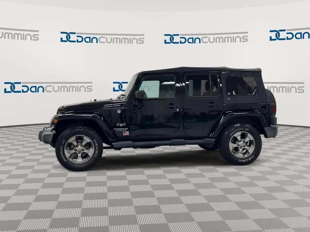 Used 2017 Jeep Wrangler Unlimited Sahara AWD/4WD image 5