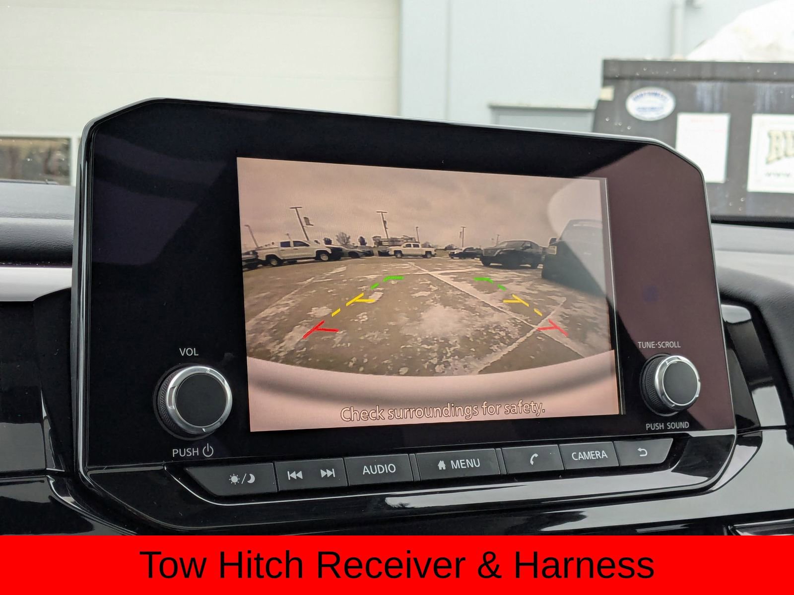 Used 2022 Nissan Pathfinder SV w/ SV Premium Package image 17