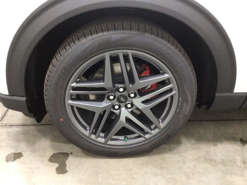 New 2026 Ford Explorer ST image 7