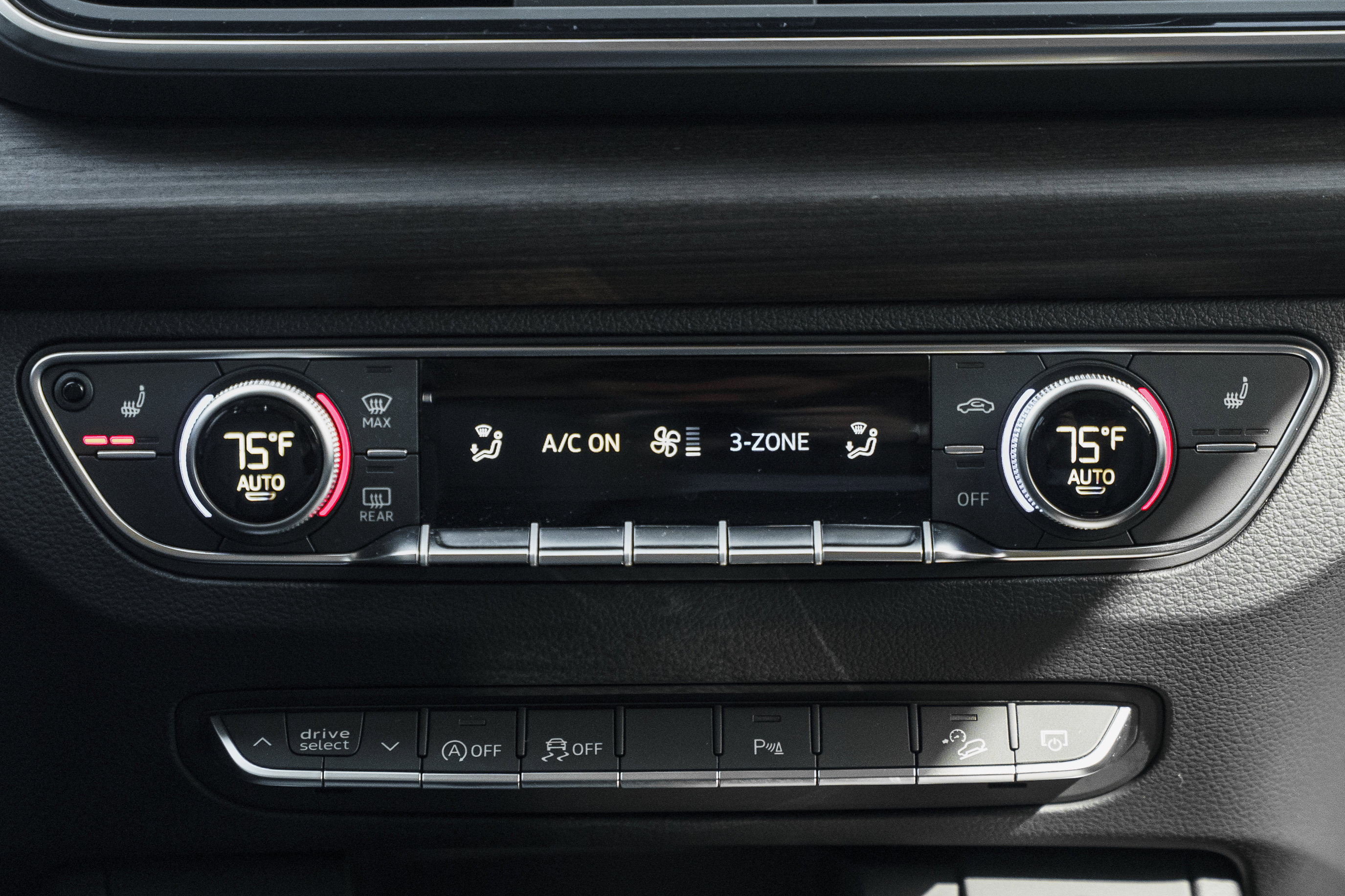 Certified 2023 Audi Q5 2.0T Premium w/ Convenience Package image 12