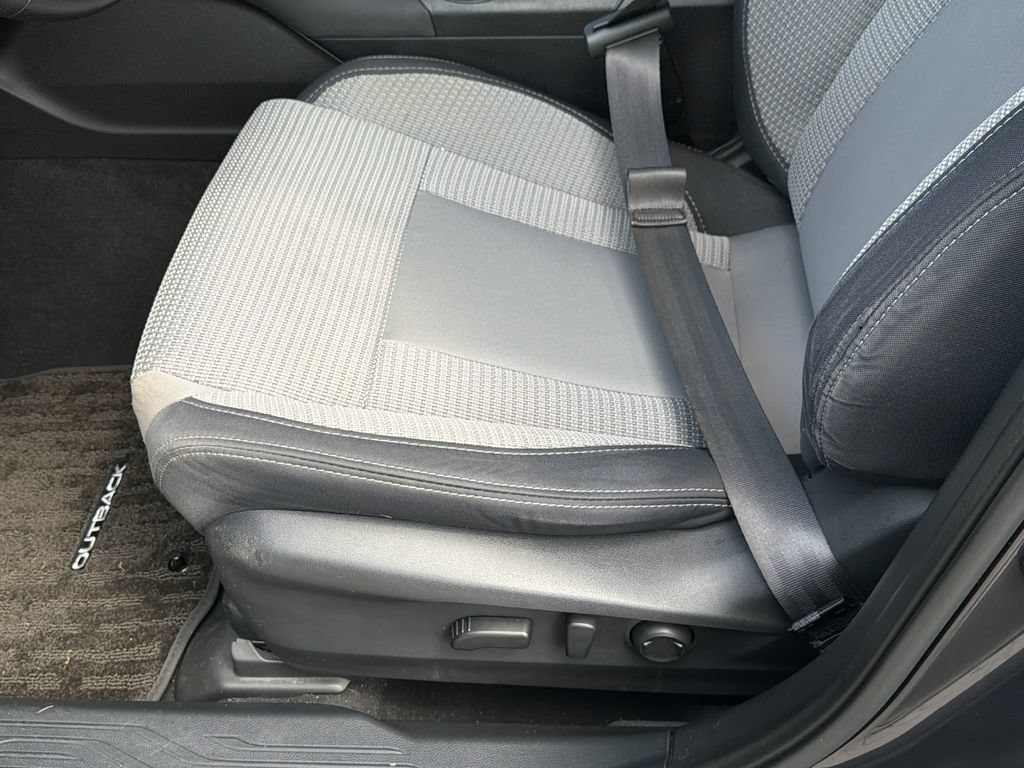 Certified 2021 Subaru Outback Premium AWD/4WD image 24