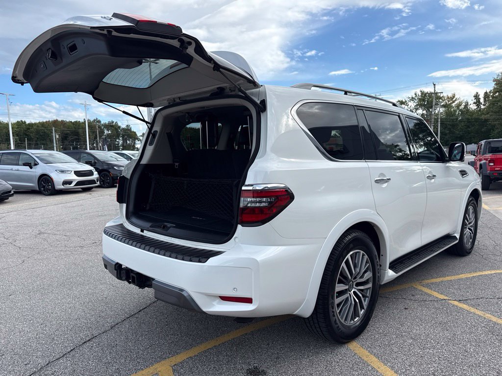 Used 2023 Nissan Armada SL w/ Cargo Package AWD/4WD image 16