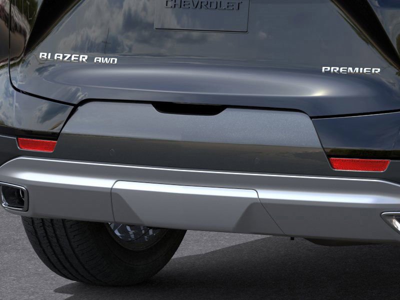 New 2025 Chevrolet Blazer Premier w/ Enhanced Convenience Package image 14