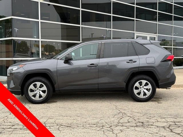 Used 2022 Toyota RAV4 LE AWD/4WD image 6