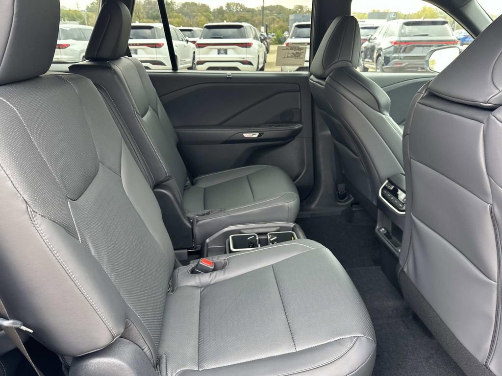 New 2026 Lexus TX 500h AWD image 11