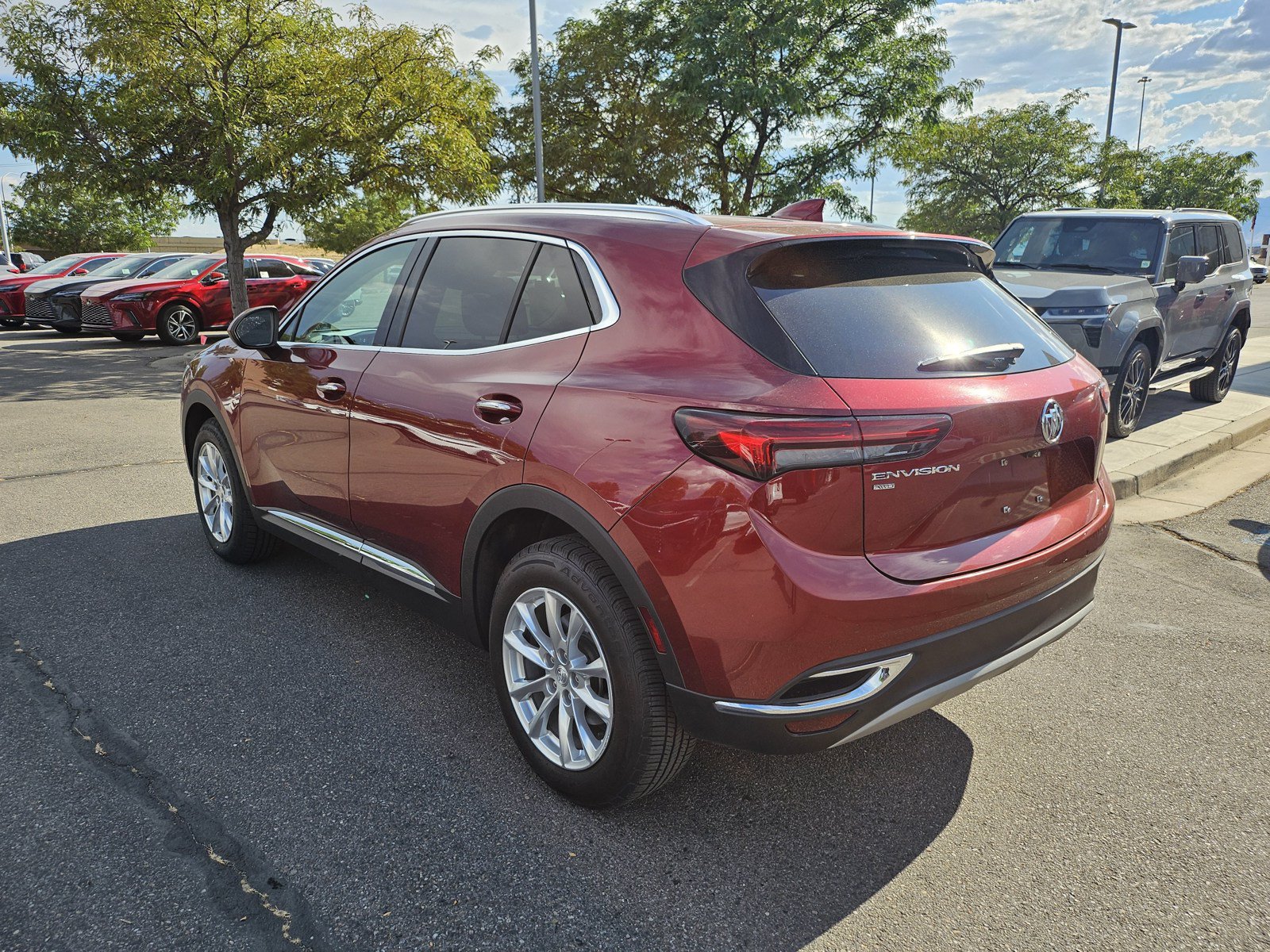 Used 2021 Buick Envision Preferred AWD/4WD image 8