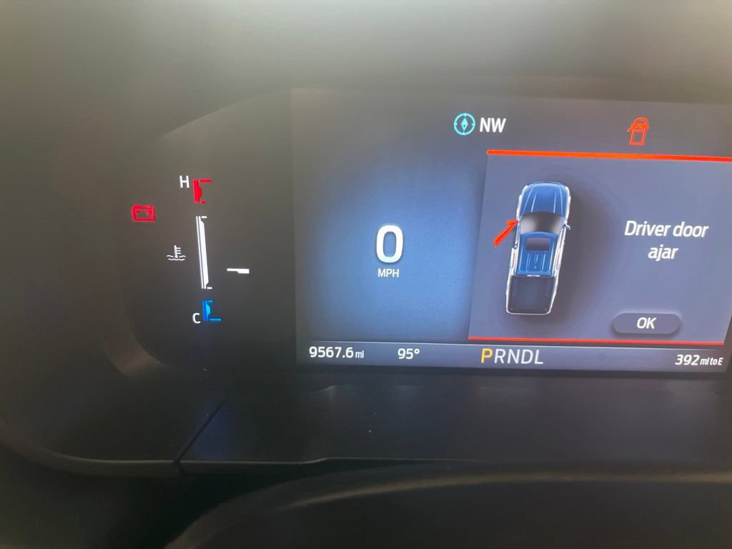 Used 2026 Ford Maverick XL AWD/4WD image 4