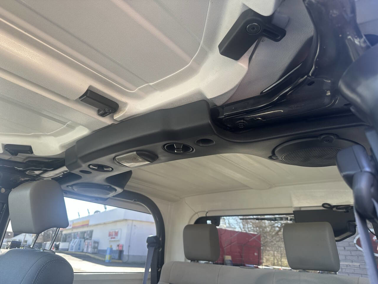 Used 2010 Jeep Wrangler Sport image 12