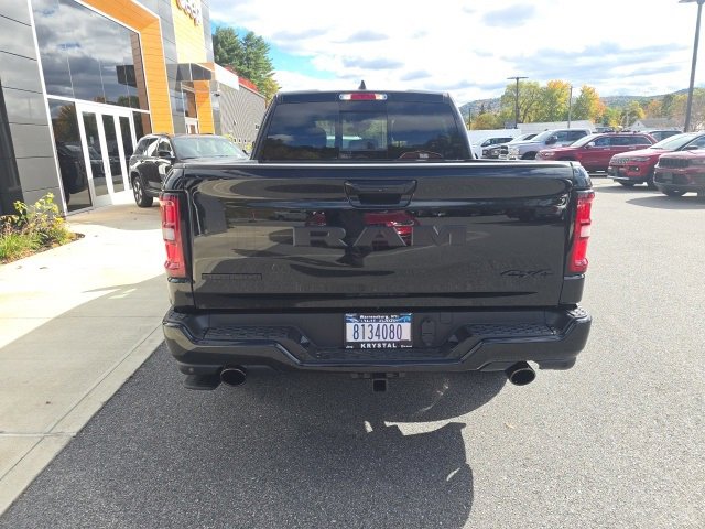 New 2026 RAM 1500 4x4 Crew Cab image 5