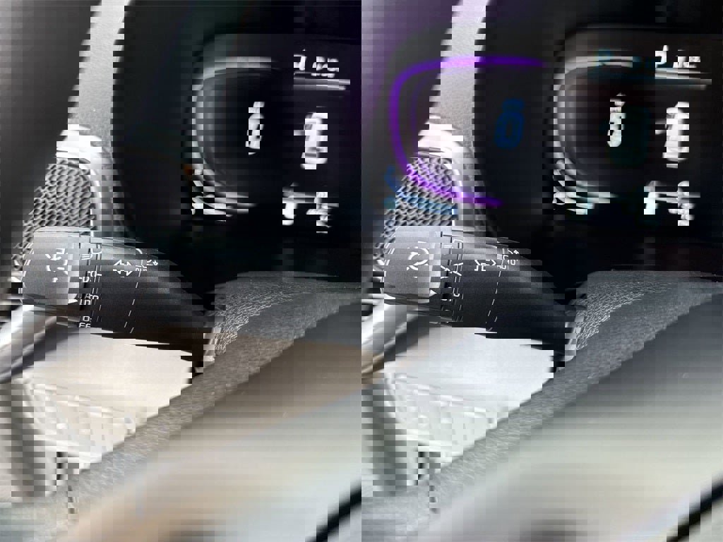 New 2025 Kia Soul LX image 18