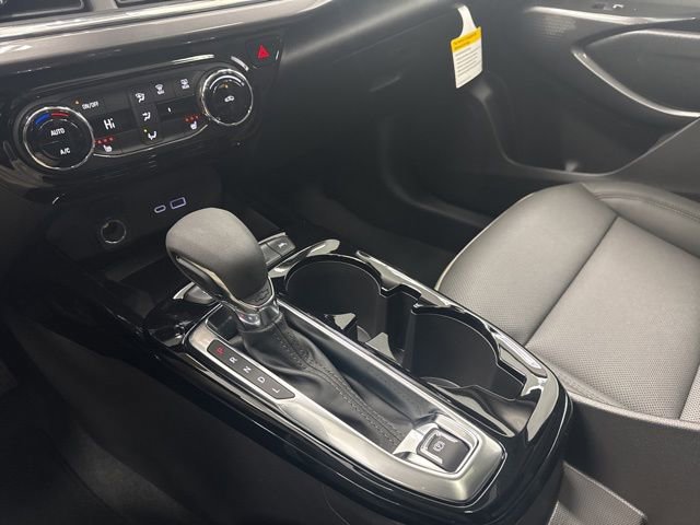 New 2026 Chevrolet Trax ACTIV w/ Sunroof Package image 20