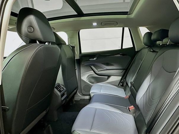 New 2026 Volkswagen Tiguan SE image 18