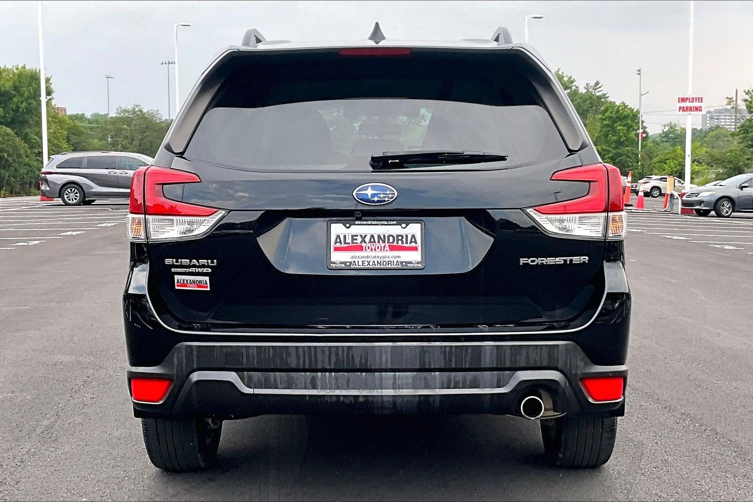 Used 2021 Subaru Forester Limited AWD/4WD image 4