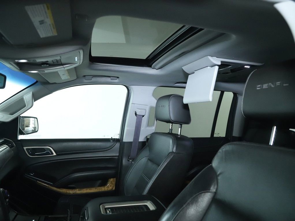 Used 2017 GMC Yukon XL Denali w/ Open Road Package image 23